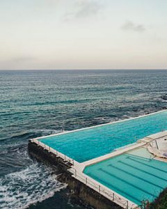 mar-piscina